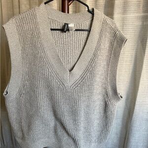 H&M Light Gray V-Neck Sweater Vest